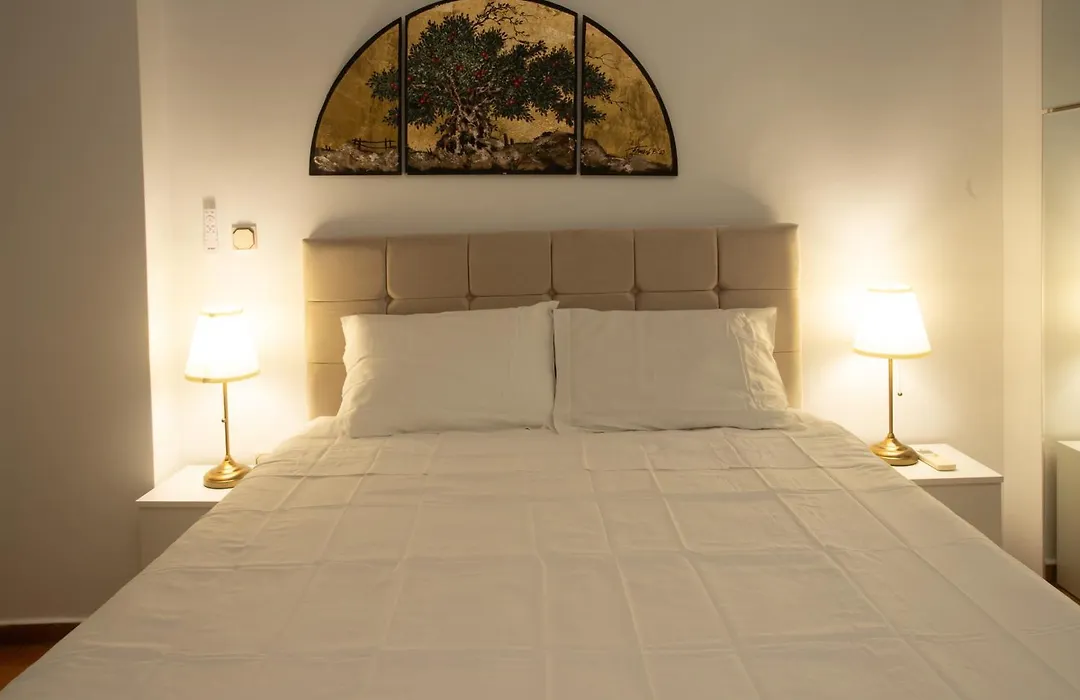 Kassandra Lovely Floor Appartment In Patriarchou Ioakim The Heart Of Kolonaki-1