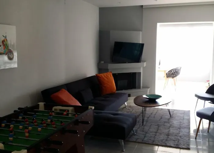 Athenian Luxury Apartment, Near Metro Station Chalandri, Nu 2